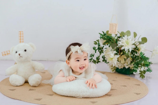 陆丰宝宝舌尖红是什么原因 陆丰宝宝舌尖红是什么原因